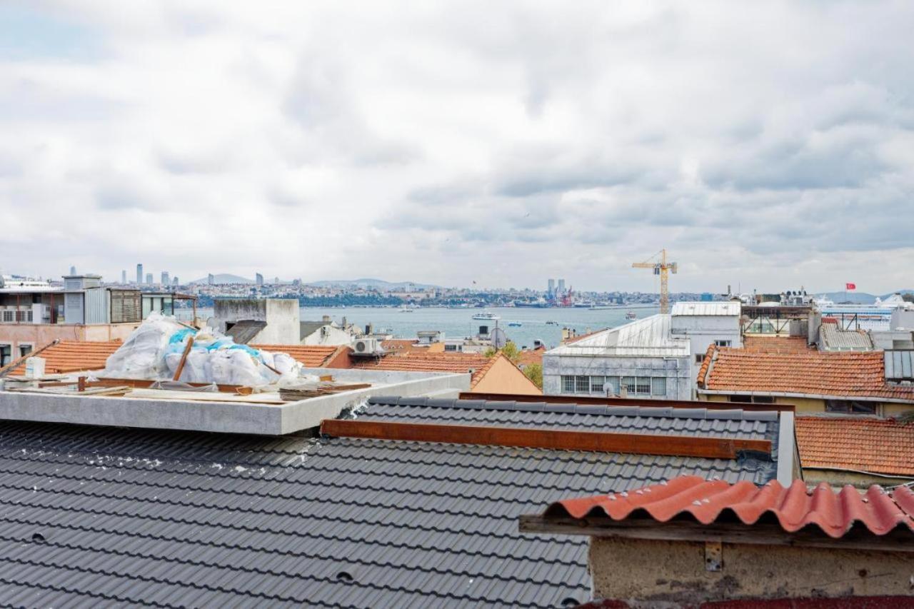 By Abraham Galata Apartamento Istambul Exterior foto