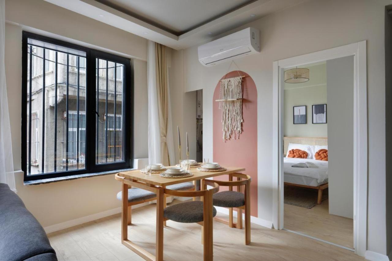 By Abraham Galata Apartamento Istambul Exterior foto